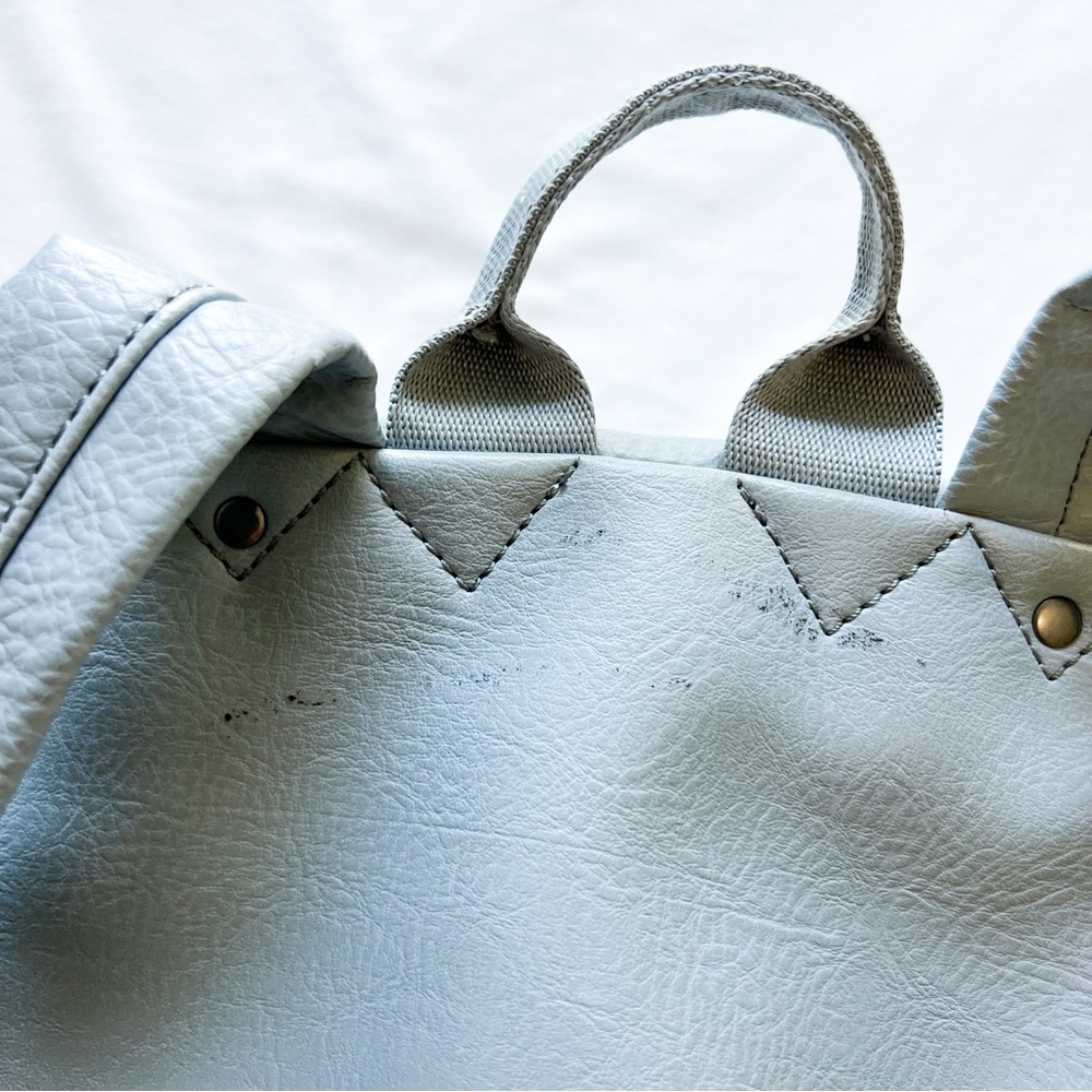 Matt & Nat Light Blue / Gray Vegan Leather Backpack - Picture 4 of 6